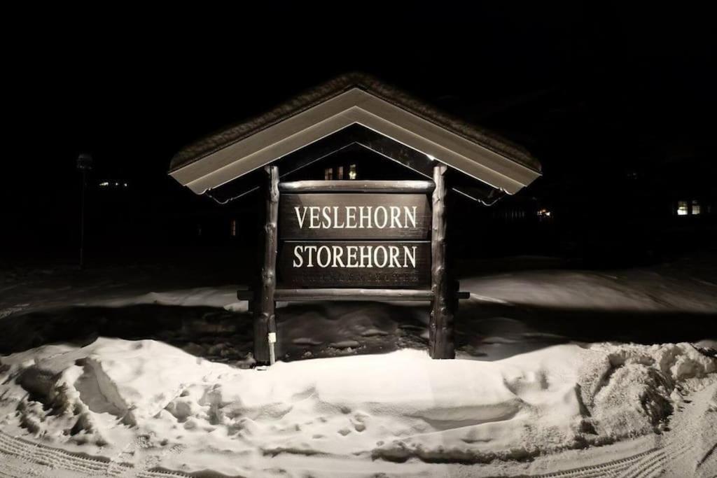 Fjellstova Storehorn Apartments Ulsak Exterior photo